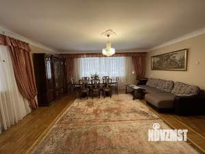 3-к квартира, на длительный срок, 124м2, 1/9 этаж