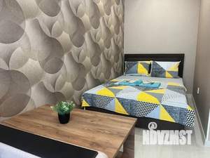 1-к квартира, посуточно, 37м2, 8/19 этаж