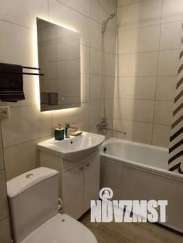 1-к квартира, посуточно, 40м2, 14/18 этаж