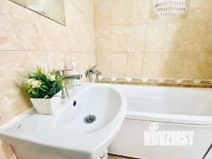 1-к квартира, посуточно, 39м2, 3/9 этаж