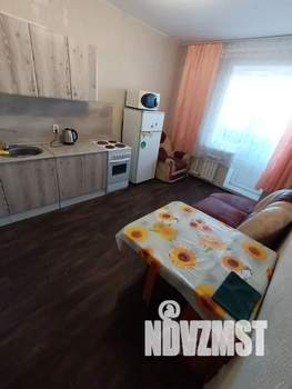 1-к квартира, посуточно, 42м2, 14/17 этаж