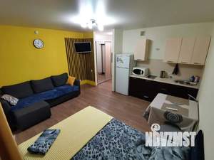 Студия квартира, посуточно, 28м2, 1/4 этаж