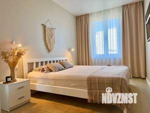 1-к квартира, посуточно, 40м2, 23/25 этаж