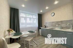 2-к квартира, посуточно, 50м2, 9/16 этаж