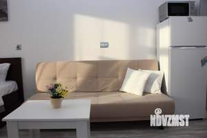 Студия квартира, посуточно, 35м2, 1/19 этаж