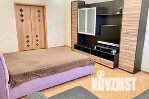 1-к квартира, посуточно, 54м2, 5/12 этаж