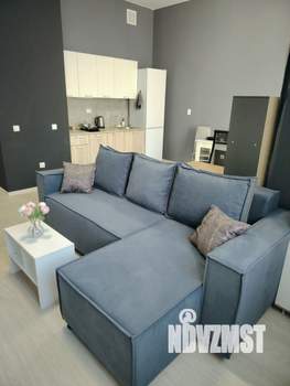 Студия квартира, посуточно, 34м2, 1/10 этаж