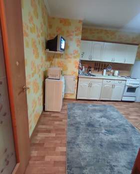 3-к квартира, на длительный срок, 65м2, 1/10 этаж