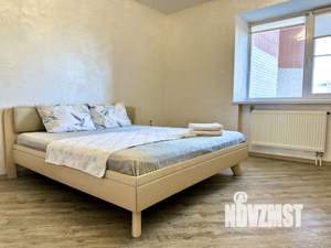 1-к квартира, посуточно, 90м2, 1/1 этаж
