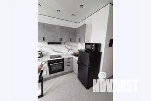 1-к квартира, посуточно, 35м2, 25/25 этаж