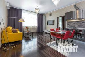 1-к квартира, посуточно, 64м2, 1/1 этаж