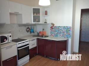 1-к квартира, посуточно, 37м2, 2/9 этаж