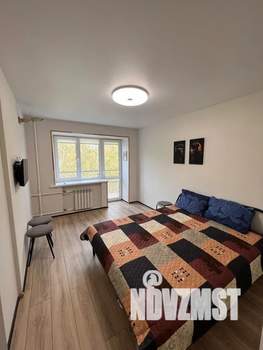 2-к квартира, посуточно, 42м2, 5/5 этаж