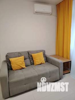 1-к квартира, посуточно, 38м2, 8/25 этаж