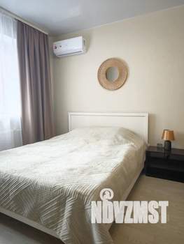 1-к квартира, посуточно, 45м2, 3/16 этаж