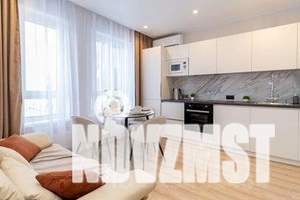 1-к квартира, посуточно, 40м2, 10/23 этаж