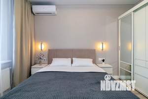 1-к квартира, посуточно, 44м2, 17/19 этаж