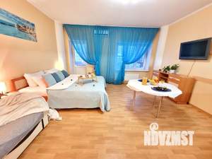 Студия квартира, посуточно, 32м2, 3/15 этаж