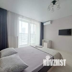 1-к квартира, посуточно, 35м2, 5/16 этаж