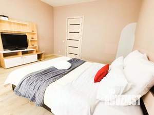 2-к квартира, посуточно, 58м2, 1/1 этаж