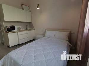 1-к квартира, посуточно, 18м2, 1/1 этаж