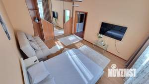 1-к квартира, посуточно, 52м2, 1/1 этаж