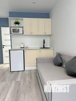 Студия квартира, посуточно, 17м2, 1/26 этаж