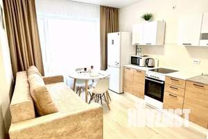 1-к квартира, посуточно, 35м2, 12/18 этаж