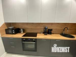 Студия квартира, посуточно, 45м2, 2/10 этаж