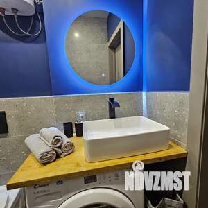 1-к квартира, посуточно, 40м2, 1/18 этаж