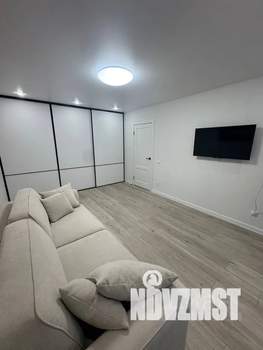 1-к квартира, посуточно, 40м2, 6/12 этаж