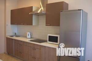 2-к квартира, посуточно, 60м2, 1/1 этаж