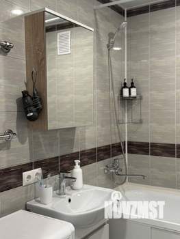 1-к квартира, посуточно, 45м2, 1/1 этаж