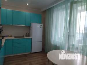1-к квартира, посуточно, 40м2, 6/16 этаж