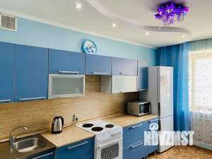 1-к квартира, посуточно, 50м2, 8/12 этаж