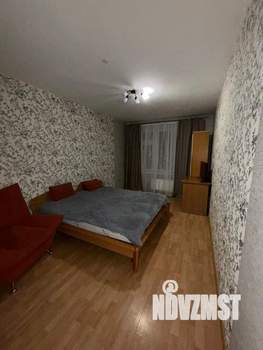 1-к квартира, посуточно, 36м2, 9/16 этаж