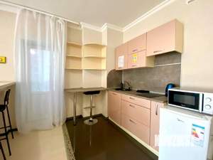 1-к квартира, посуточно, 38м2, 1/1 этаж