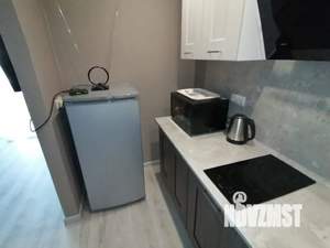 Студия квартира, посуточно, 30м2, 11/17 этаж