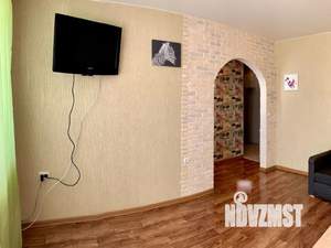 1-к квартира, посуточно, 35м2, 5/5 этаж