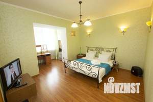 3-к квартира, посуточно, 120м2, 1/1 этаж