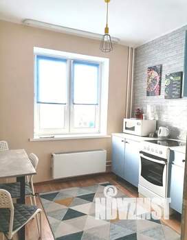 1-к квартира, посуточно, 37м2, 1/10 этаж