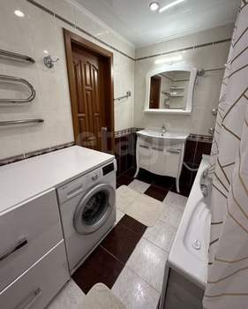 4-к квартира, на длительный срок, 113м2, 2/9 этаж