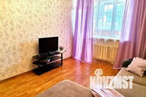 1-к квартира, посуточно, 38м2, 4/9 этаж