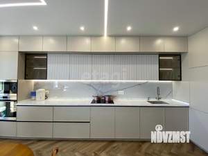 3-к квартира, на длительный срок, 100м2, 2/17 этаж