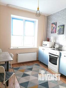 1-к квартира, посуточно, 37м2, 1/10 этаж