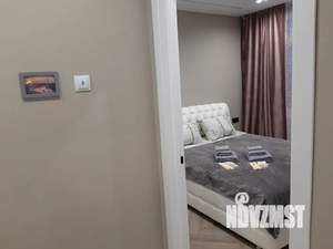 1-к квартира, посуточно, 37м2, 11/25 этаж