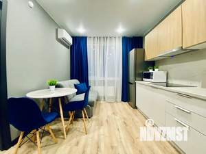 1-к квартира, посуточно, 33м2, 10/25 этаж