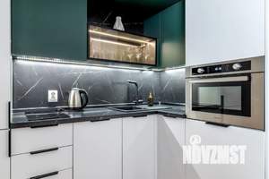 Студия квартира, посуточно, 33м2, 9/17 этаж