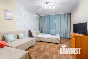 1-к квартира, посуточно, 43м2, 1/1 этаж