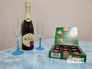 Студия квартира, посуточно, 35м2, 1/19 этаж